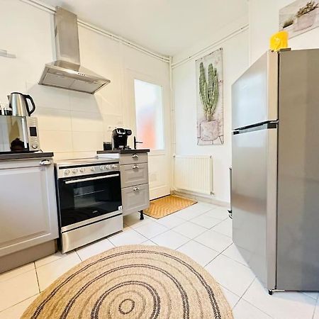 לאון Maison Des Chenizelles מראה חיצוני תמונה