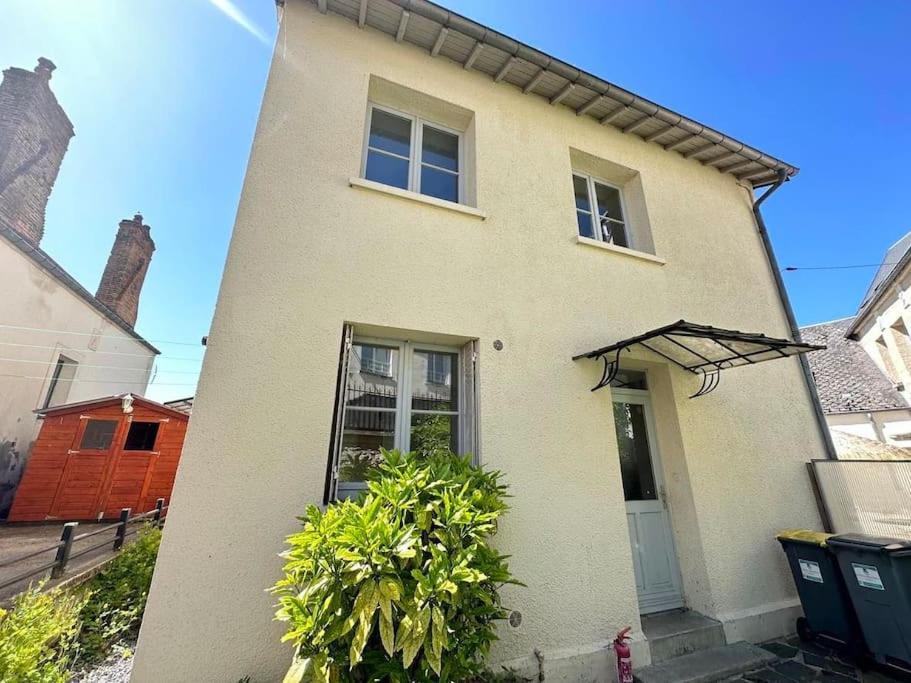 לאון Maison Des Chenizelles מראה חיצוני תמונה